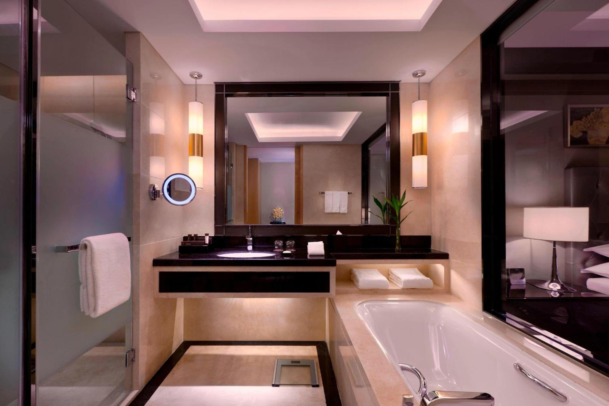 Sheraton Daqing Hotel Exterior photo